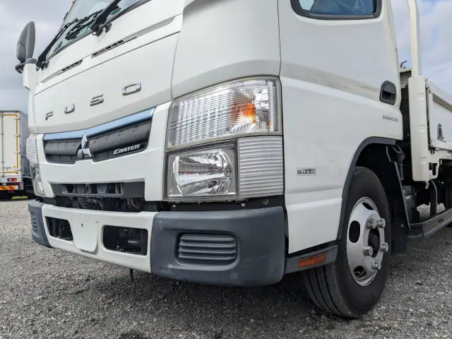 三菱 キャンター TPG-FEA20(2WD)の写真11
