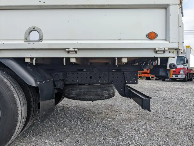 三菱 キャンター TPG-FEA20(2WD)の写真23