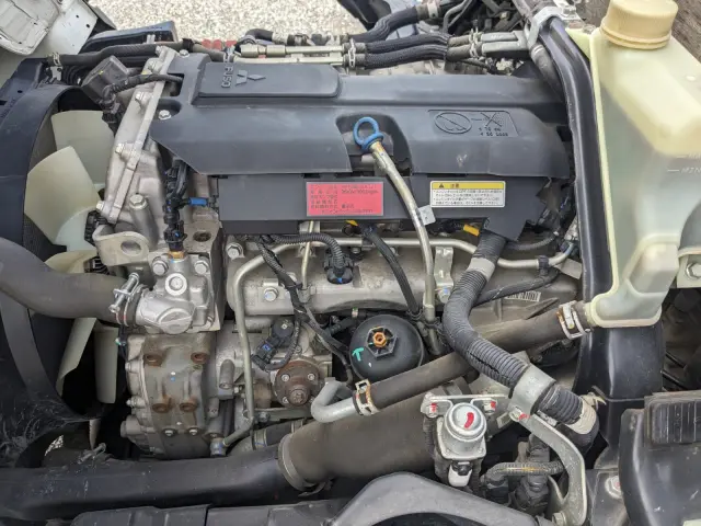 三菱 キャンター TPG-FEA20(2WD)の写真34