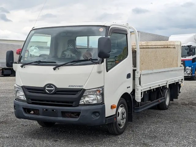 日野 デュトロ TPG-XZU710M(2WD)の写真1
