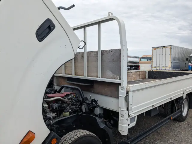 日野 デュトロ TPG-XZU710M(2WD)の写真32
