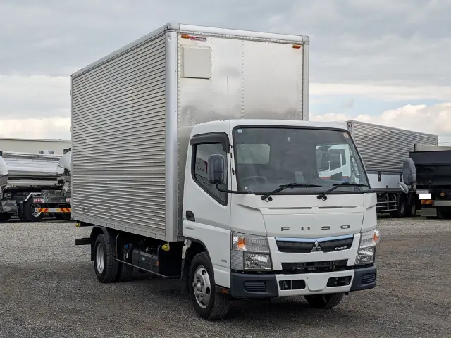 三菱 キャンター TPG-FEA50(2WD)の写真2