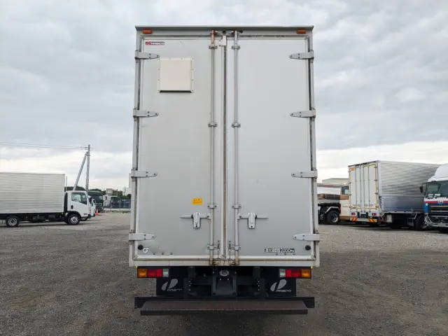 三菱 キャンター TPG-FEA50(2WD)の写真5