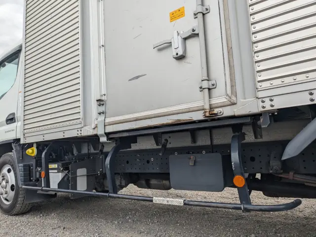 三菱 キャンター TPG-FEA50(2WD)の写真31