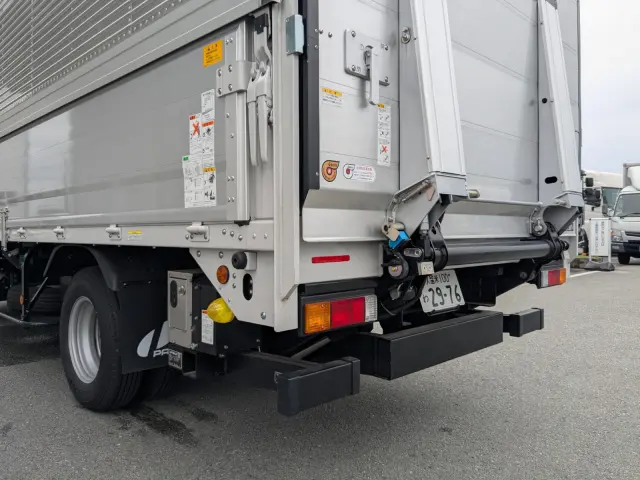 三菱 キャンター 2RG-FEB50(2WD)の写真5