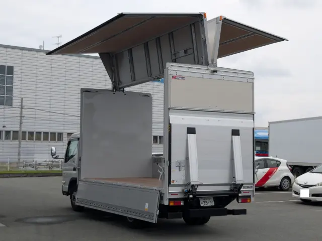 三菱 キャンター 2RG-FEB50(2WD)の写真32
