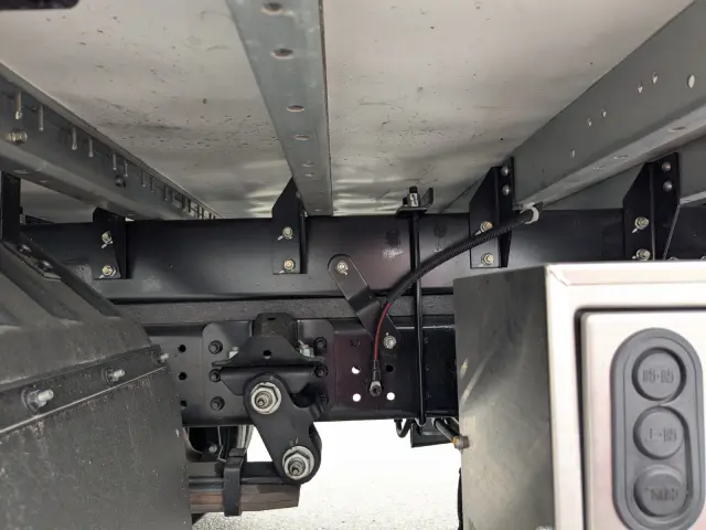 三菱 キャンター 2RG-FEB50(2WD)の写真35