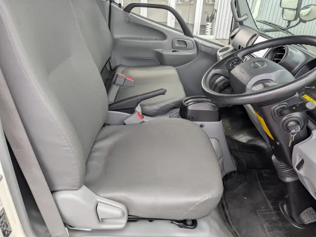 日野 レンジャー 2KG-XZC605M(2WD)の写真34
