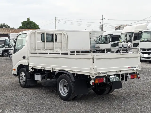 日野 デュトロ 2RG-XZU605M(2WD)の写真3