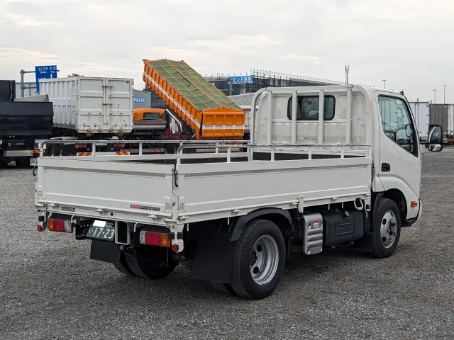 日野 デュトロ 2RG-XZU605M(2WD)の写真4
