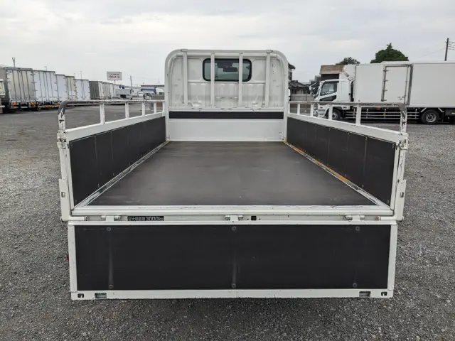 日野 デュトロ 2RG-XZU605M(2WD)の写真15