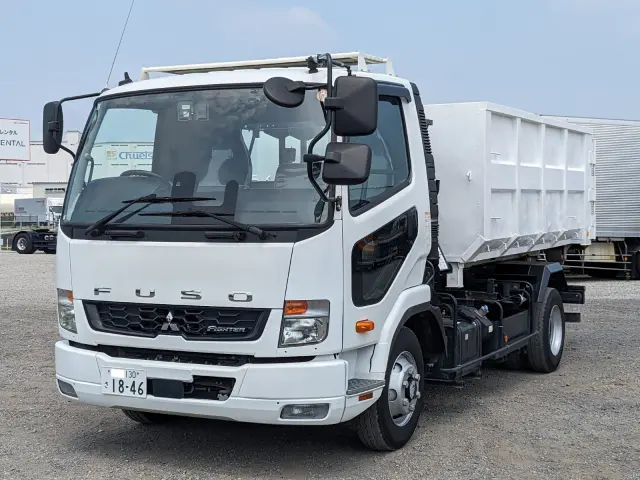 三菱 ファイター 2KG-FK72F(2WD)の写真1