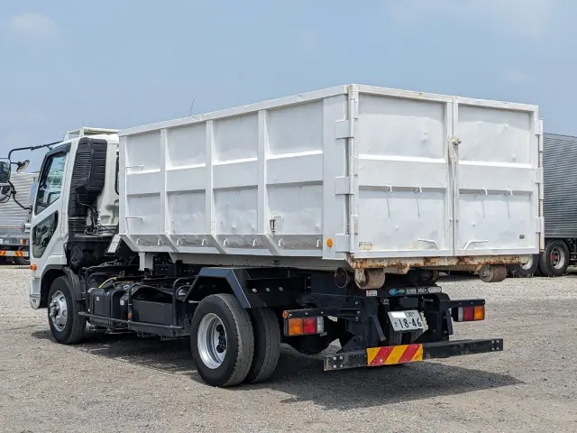 三菱 ファイター 2KG-FK72F(2WD)の写真3