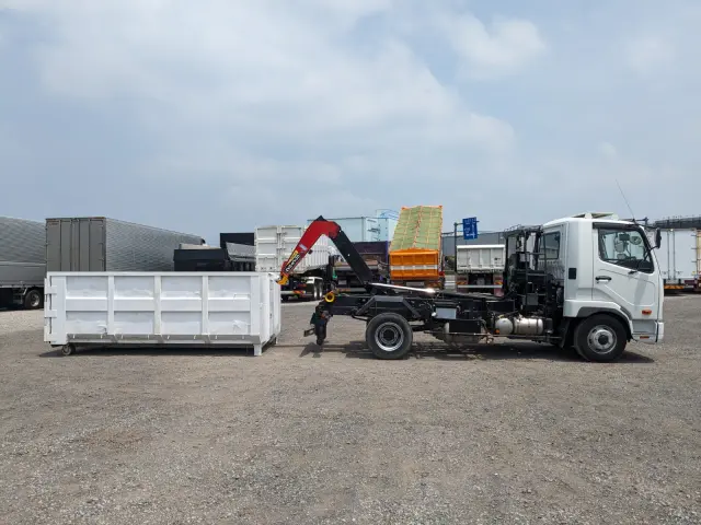 三菱 ファイター 2KG-FK72F(2WD)の写真40