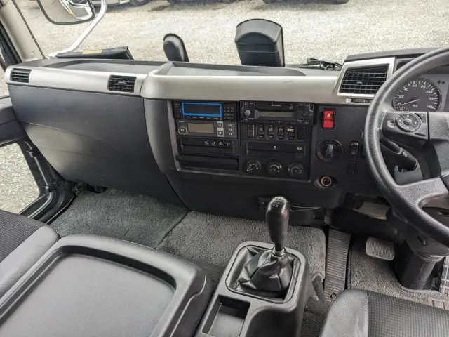 三菱 ファイター 2KG-FK65F(2WD)の写真13