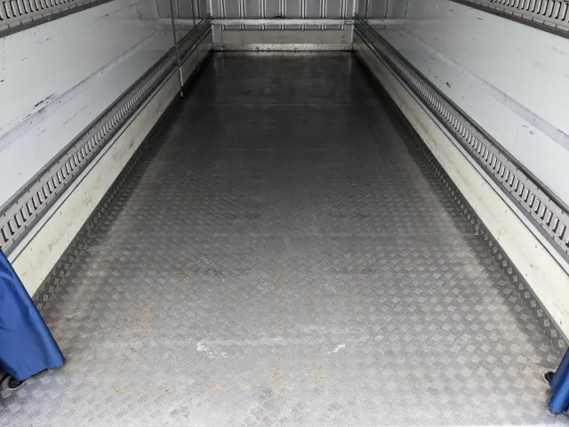 三菱 ファイター 2KG-FK65F(2WD)の写真22