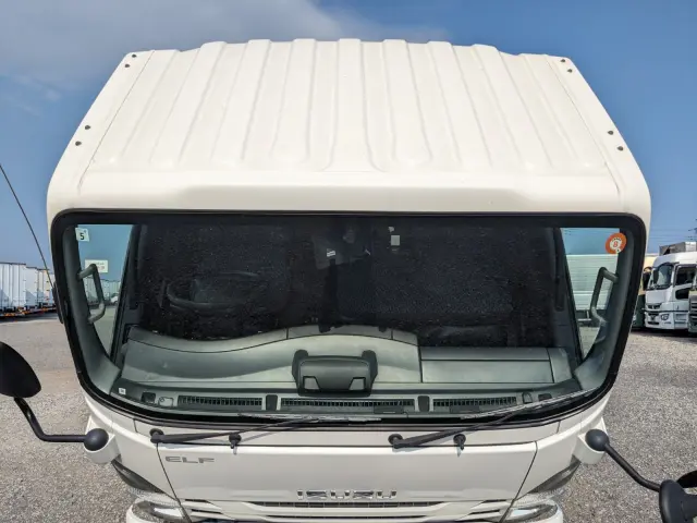 いすゞ エルフ 2PG-NPS88AN(4WD)の写真42