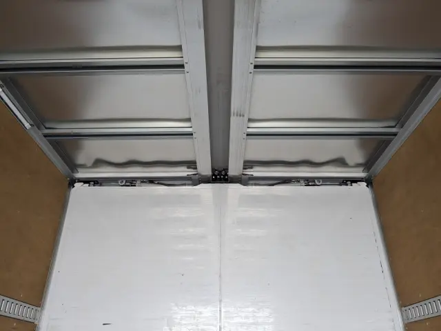日野 レンジャー 2KG-FD2ABG(2WD)の写真21