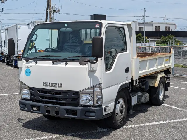 いすゞ エルフ TPG-NKR85AN(2WD)の写真1