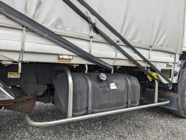 いすゞ エルフ BKG-NHR85A(2WD)の写真29