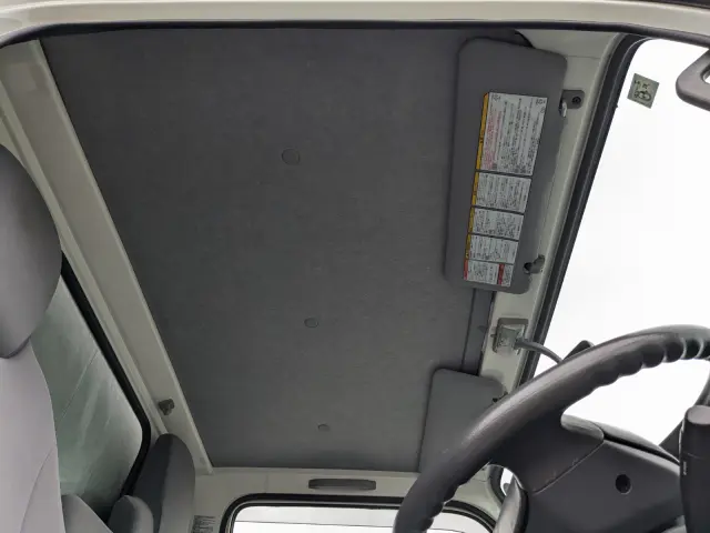 いすゞ エルフ BKG-NHR85A(2WD)の写真31