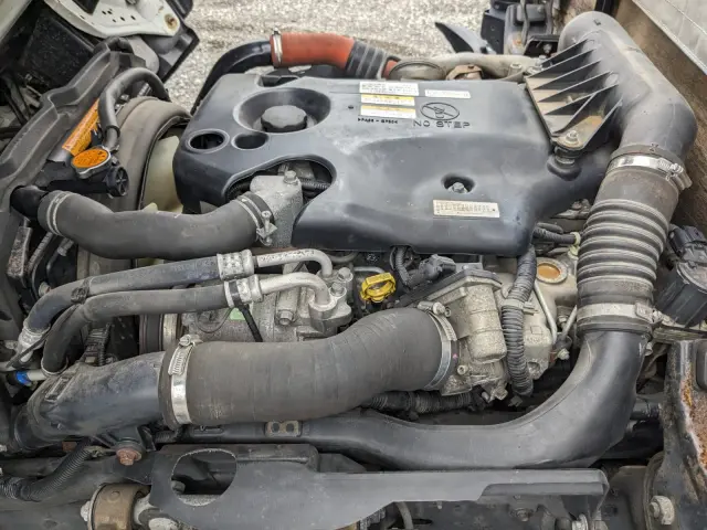 いすゞ エルフ BKG-NHR85A(2WD)の写真35