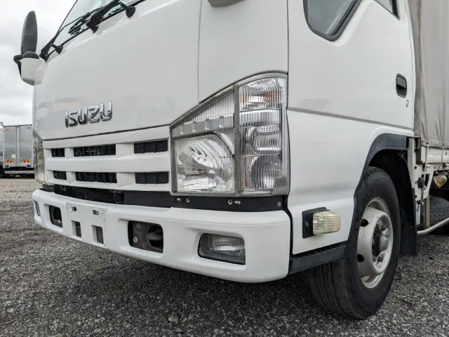 いすゞ エルフ BKG-NHR85A(2WD)の写真41