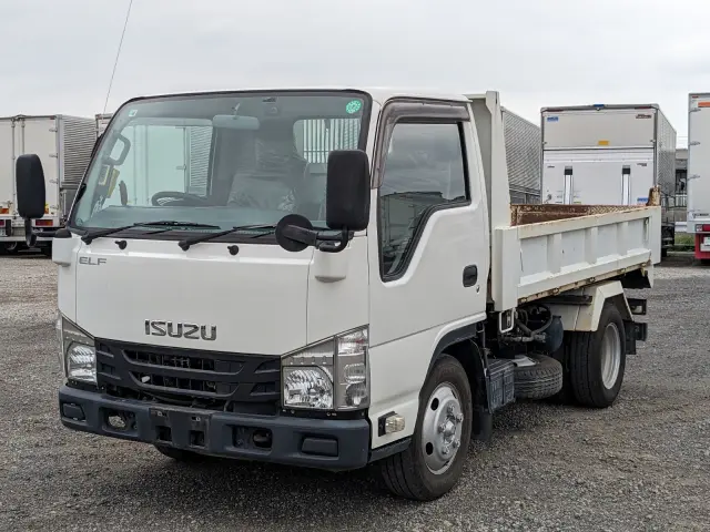 いすゞ エルフ TPG-NKR85AN(2WD)の写真1