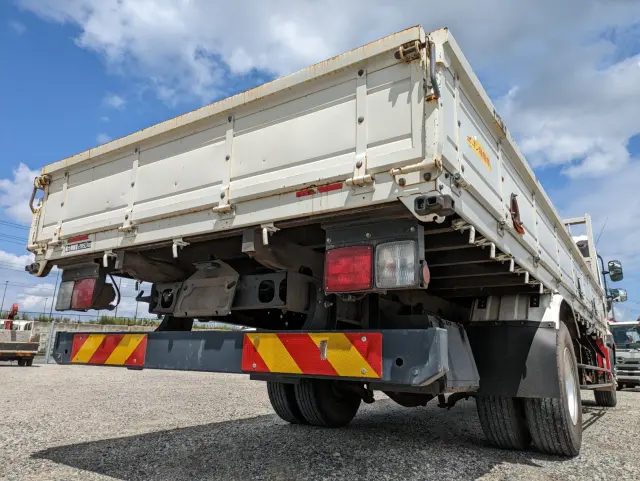 日野 レンジャー 2KG-FC2ABA(2WD)の写真9