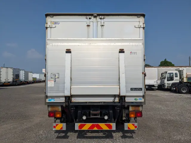 いすゞ フォワード TKG-FRR90S2(2WD)の写真6
