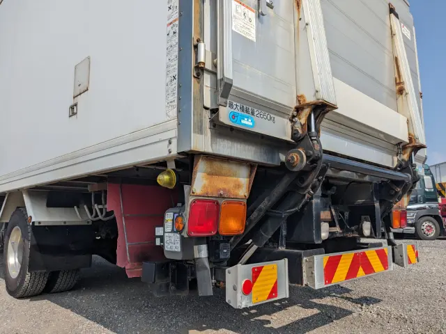 いすゞ フォワード TKG-FRR90S2(2WD)の写真8