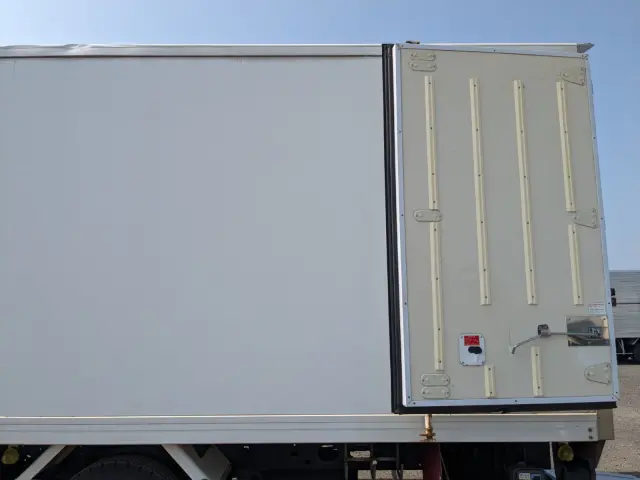 いすゞ フォワード TKG-FRR90S2(2WD)の写真25