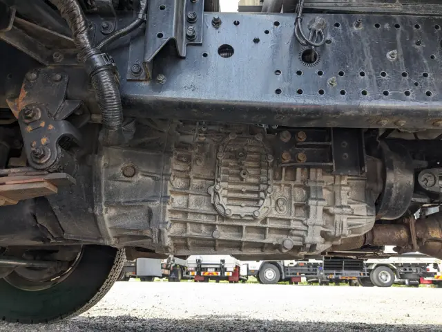 いすゞ フォワード TKG-FRR90S2(2WD)の写真28