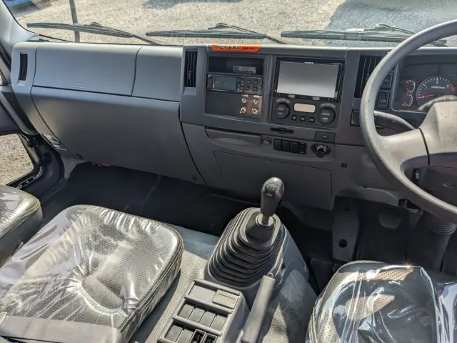 いすゞ フォワード TKG-FRR90S2(2WD)の写真41