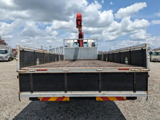 いすゞ フォワード 2PG-FRR90S1(2WD)の写真11