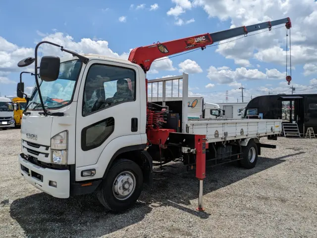 いすゞ フォワード 2PG-FRR90S1(2WD)の写真19