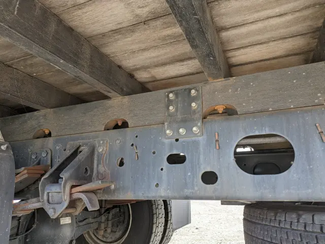 いすゞ フォワード 2PG-FRR90S1(2WD)の写真27