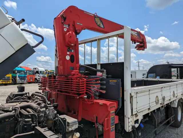 いすゞ フォワード 2PG-FRR90S1(2WD)の写真36