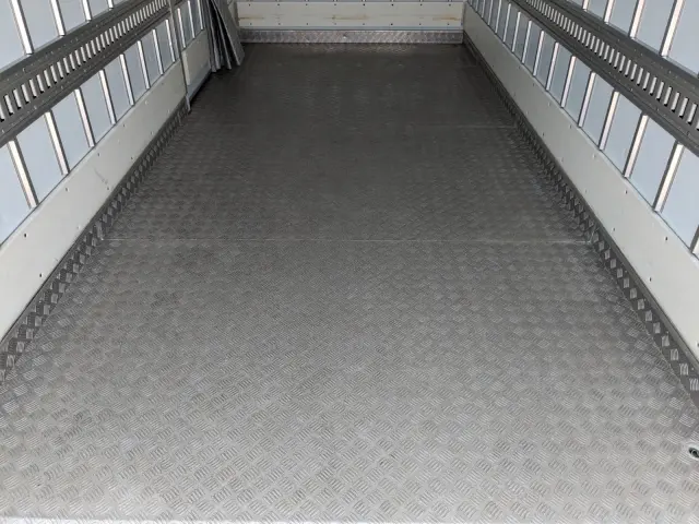 三菱 キャンター TPG-FEB50(2WD)の写真13