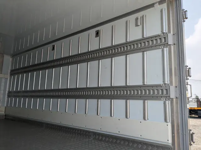 三菱 キャンター TPG-FEB50(2WD)の写真20