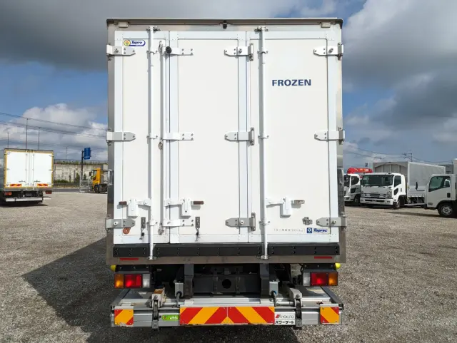 いすゞ エルフ TPG-NPR85AN(2WD)の写真10