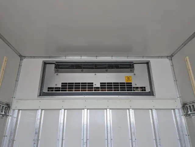 いすゞ エルフ TPG-NPR85AN(2WD)の写真17