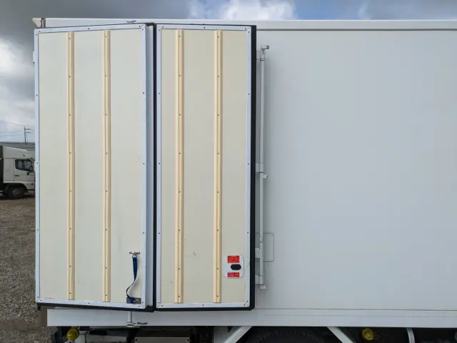 いすゞ エルフ TPG-NPR85AN(2WD)の写真33