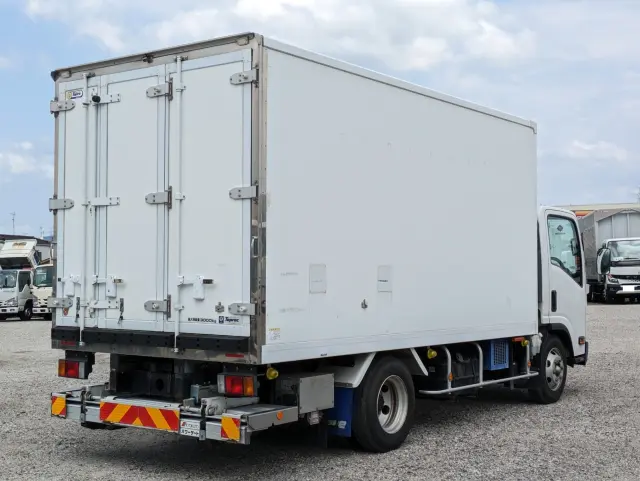 いすゞ エルフ TPG-NPR85AN(2WD)の写真8