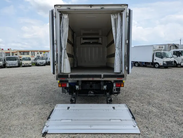 いすゞ エルフ TPG-NPR85AN(2WD)の写真11