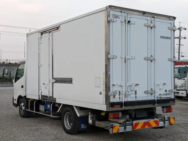 日野 デュトロ TPG-XZU712M(2WD)の写真6