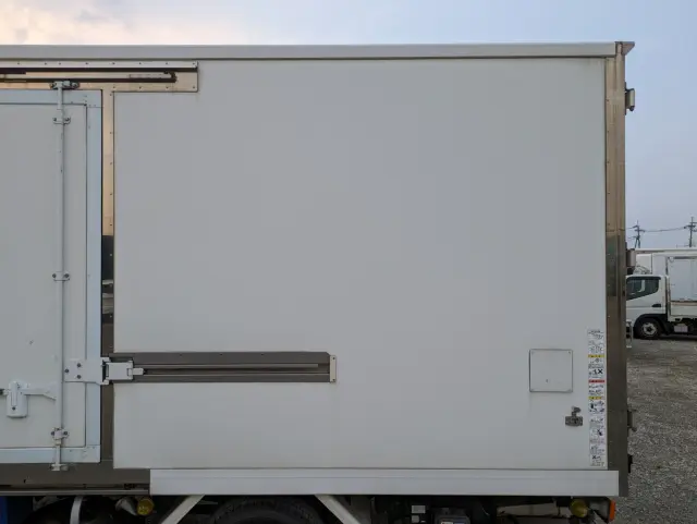 日野 デュトロ TPG-XZU712M(2WD)の写真22