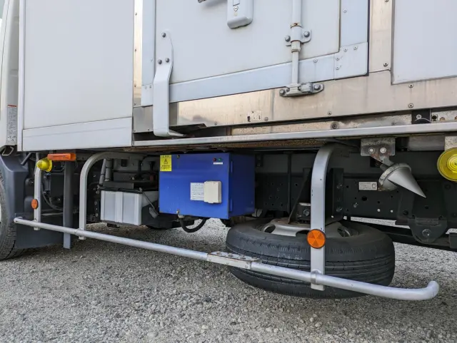 日野 デュトロ TPG-XZU712M(2WD)の写真26