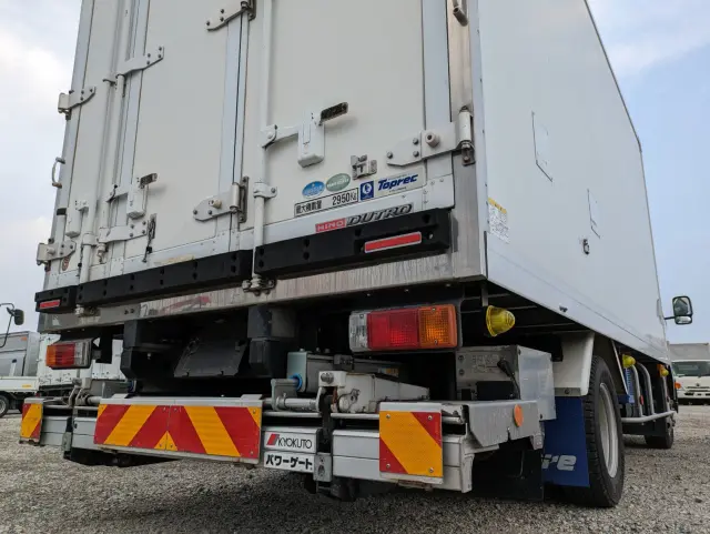 日野 デュトロ TPG-XZU712M(2WD)の写真9