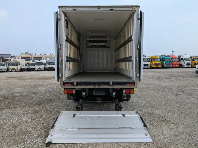 日野 デュトロ TPG-XZU712M(2WD)の写真11
